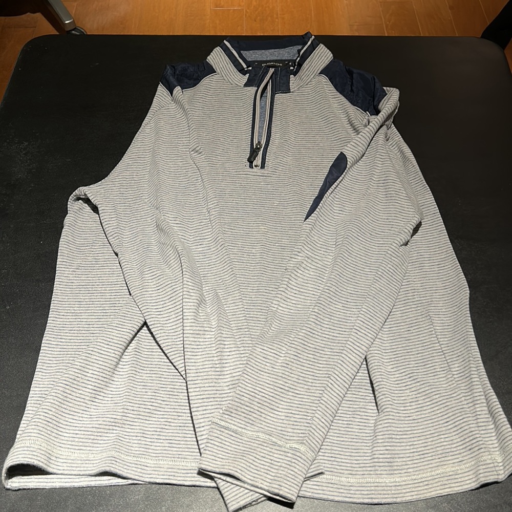 Men’s long sleeve quarter zip pullover